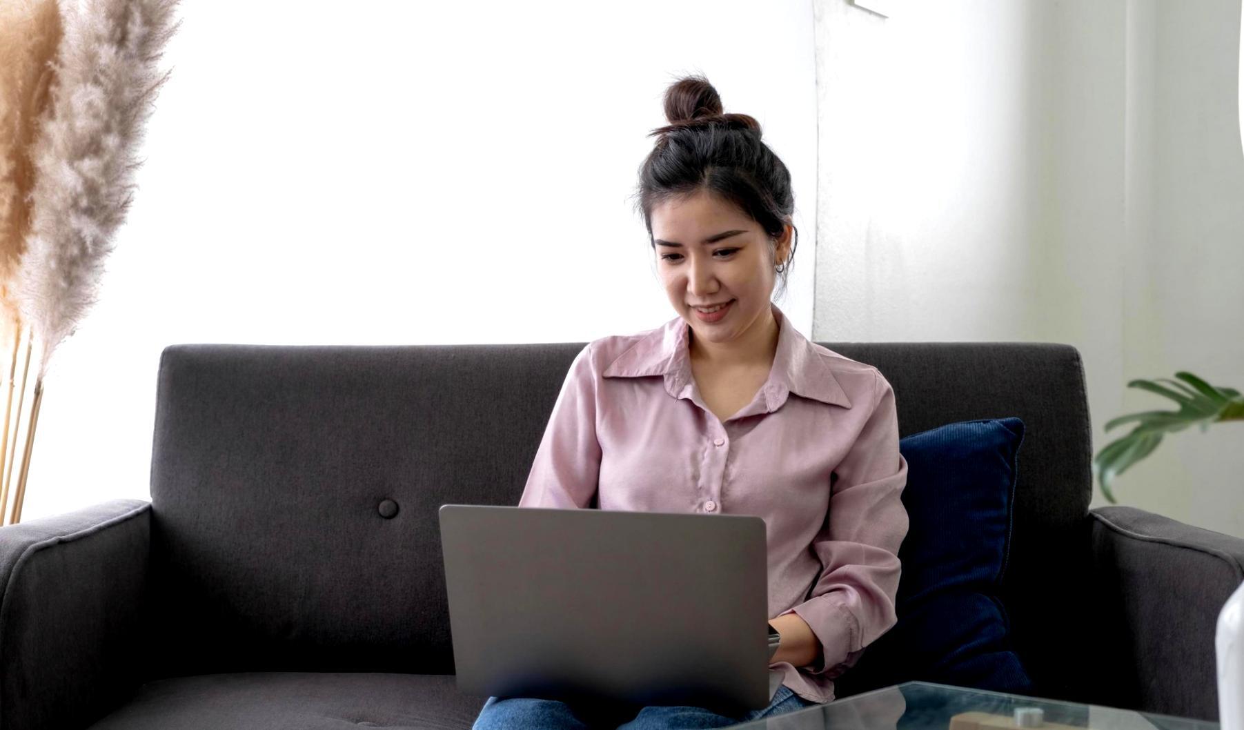 実践的なデータ分析作業風景